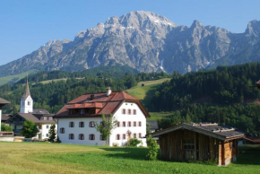 Ansitz Wirtsgut - Familienappartements in den Bergen, Leogang, Österreich
